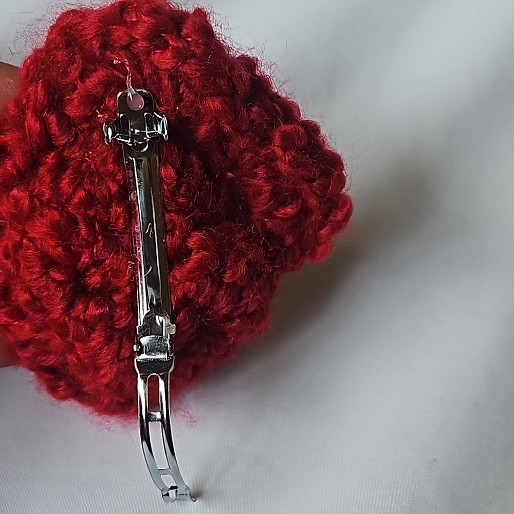 Hand Crafted Red Crochet Chunky yarn Red & white Puffy Flower barrette Hair Clip - Picture 6 of 17